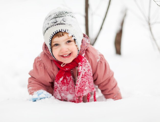 2 years baby girl in winter park