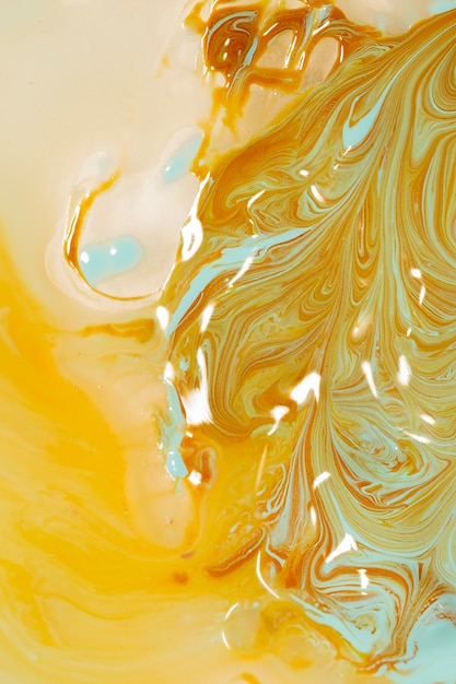 Free photo abstract of beer head in oil