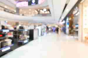 Free photo abstract blur shopping mall and retail store