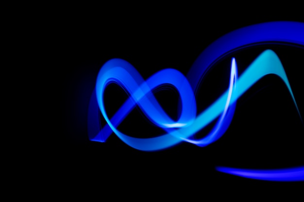 Free photo abstract light painting in the dark