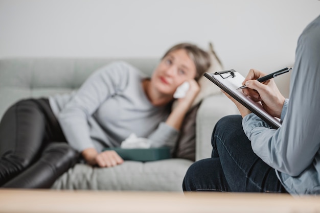 Free photo adult woman at therapy session