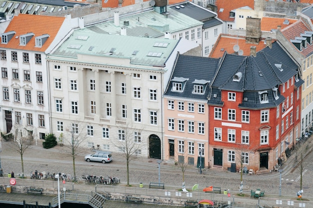 Free photo aerial view of city buildings