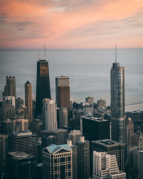 Free Photo aerial view of a cityscape with tall skyscrapers in chicago, usa