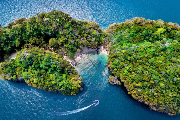 Free Photo aerial view of lao lading island in krabi, thailand.