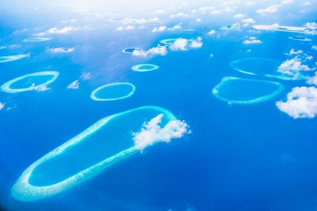 Free photo aerial view of maldives island