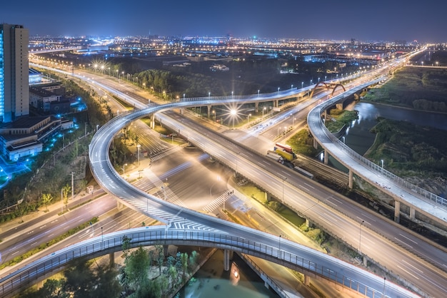 Free photo aerial view of shanghai overpass at night