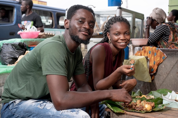 African people getting some street food