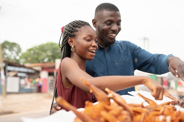 African people getting some street food