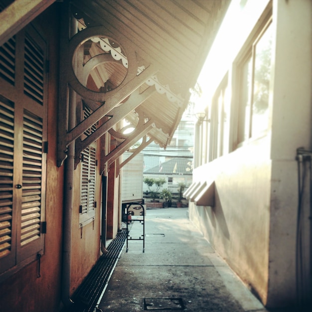 Free Photo an alley in bangkok