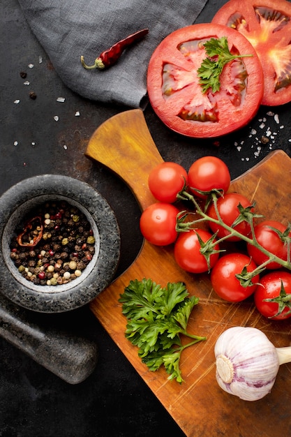 Free photo arrangement of delicious fresh vegetables