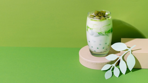 Free photo arrangement of healthy breakfast meal with yogurt