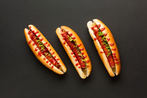 Free Photo arrangement of hot dogs top view