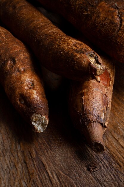 Arrangement of nutritious cassava roots