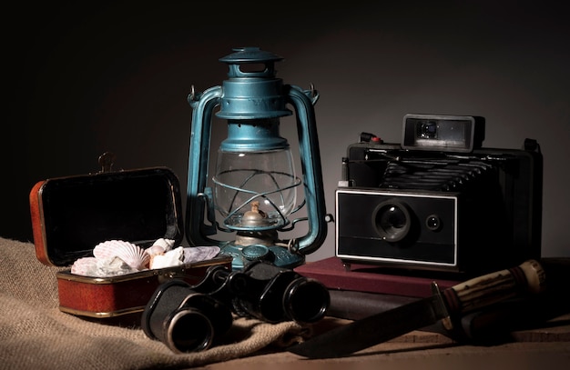 Free Photo arrangement with old travel items