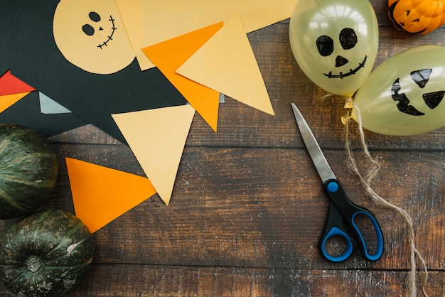 Free Photo artwork workspace for preparation to halloween