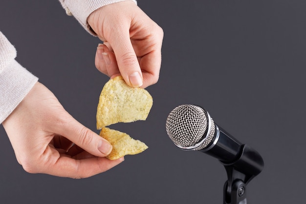 Asmr microphone with potato chip for sound