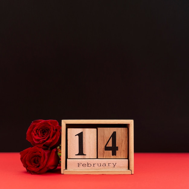 Free photo assortment for 14th february with roses