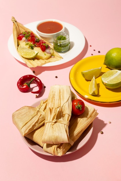 Free photo assortment of delicious tamales on plate