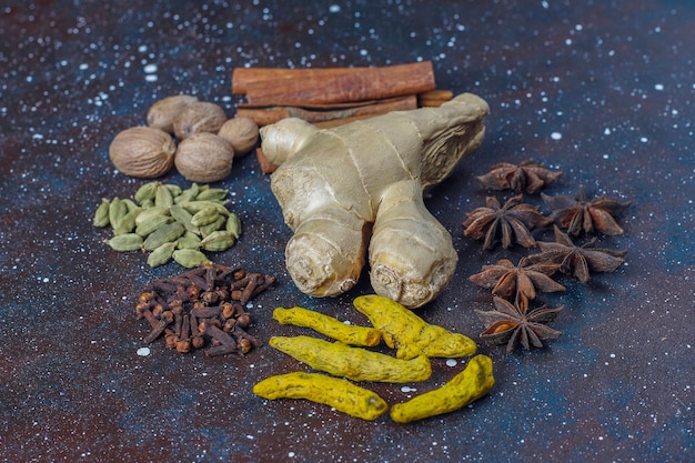 Assortment of winter spices.