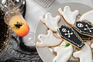 Free photo assortments of treats for halloween on table