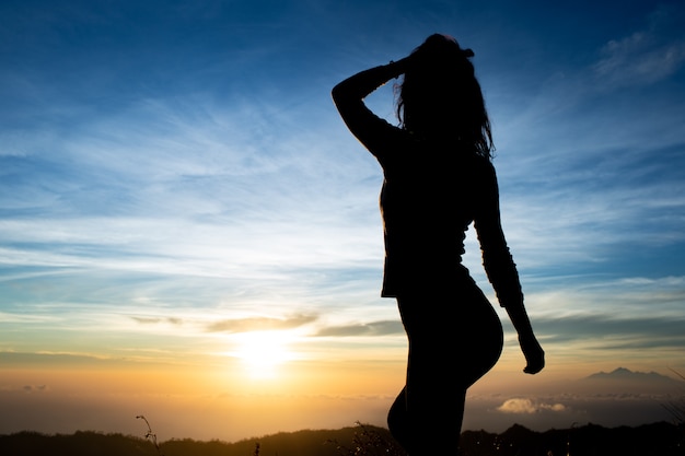 Free photo back light. girl silhouette. bali. indonisya