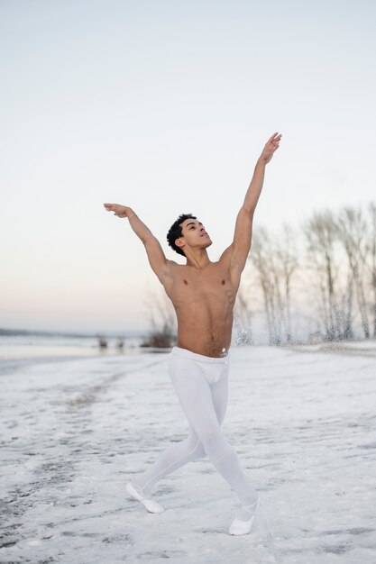 Ballet dancer performing