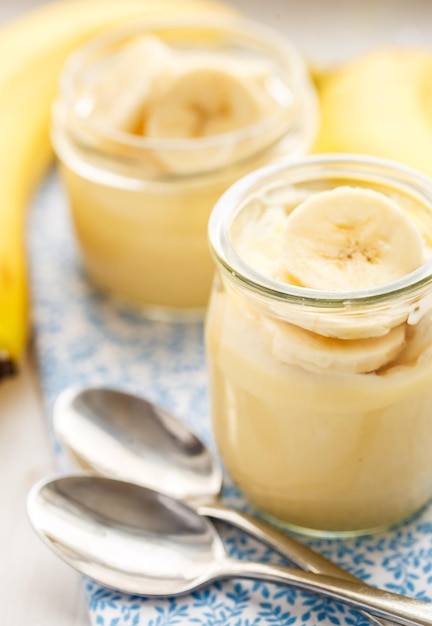 Free Photo banana pudding for breakfast