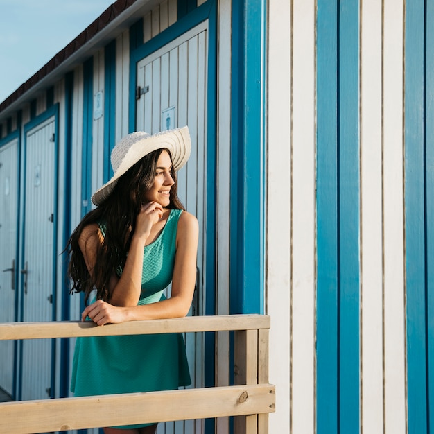 Free photo beach and summer concept with happy woman