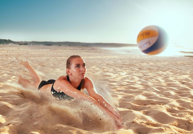 Free Photo beach volleyball