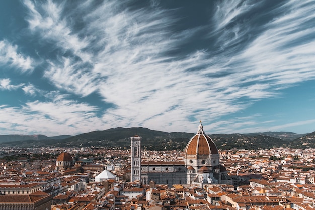 Free Photo beautiful cityscape with historic buildings in florence, italy