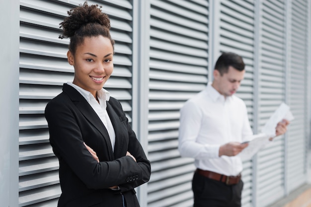 Free photo beautiful corporate woman medium shot