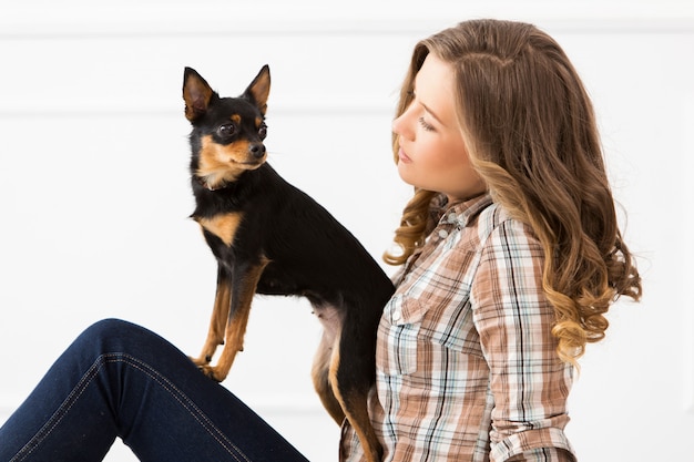 Free photo beautiful girl with dog