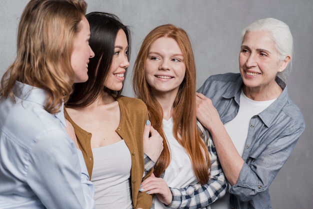 Free Photo beautiful group of women together