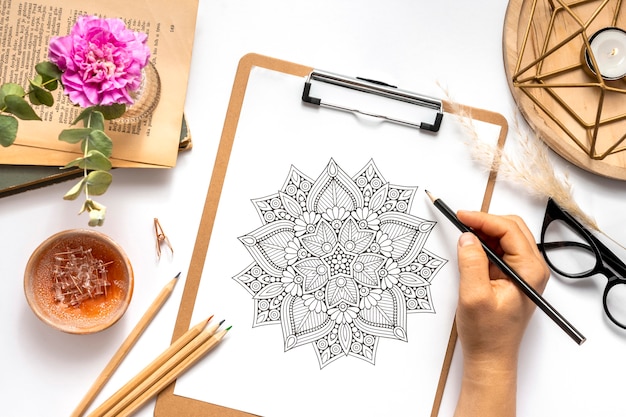 Free Photo beautiful mandala design concept