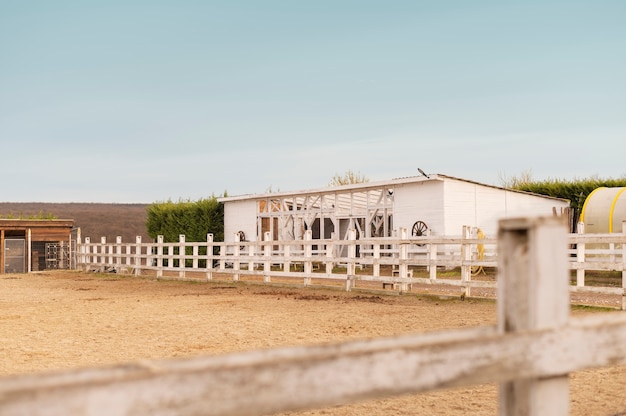 Free photo beautiful rural farm stable