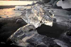 Free photo beautiful scenery of jokulsarlon, glacier lagoon, iceland, europe during sunset