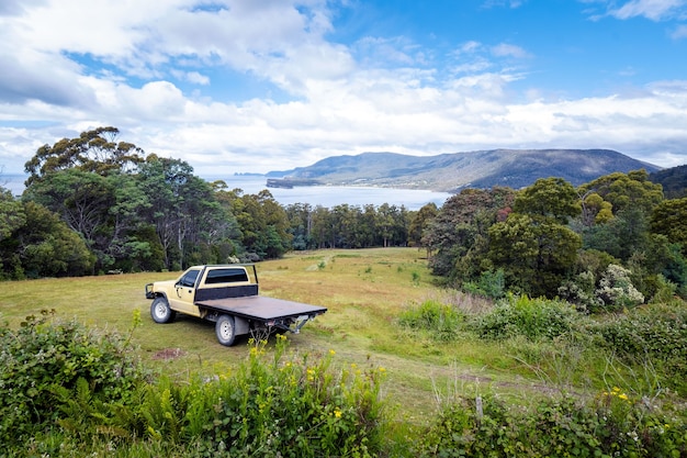 Free photo beautiful scenery at pirates bay lookout in eaglehawk neck, tasman peninsula, tasmania