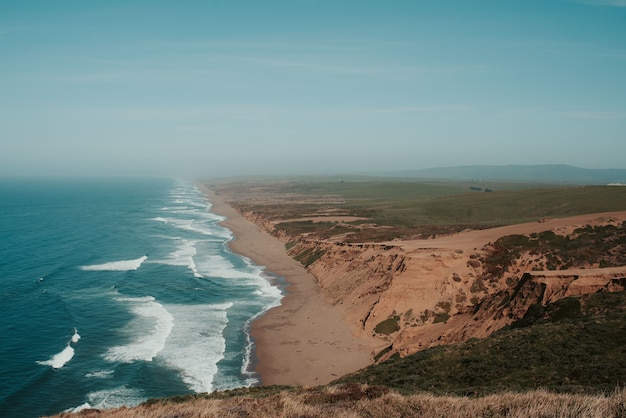 Free photo beautiful scenery of a point reyes national seashore in inverness, usa