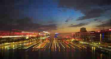 Free photo beautiful shot of an amazing cityscape during a sunset