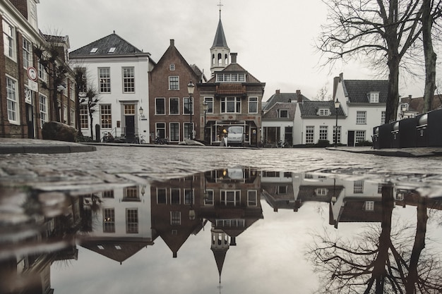 Free Photo beautiful shot of the city architecture with reflections