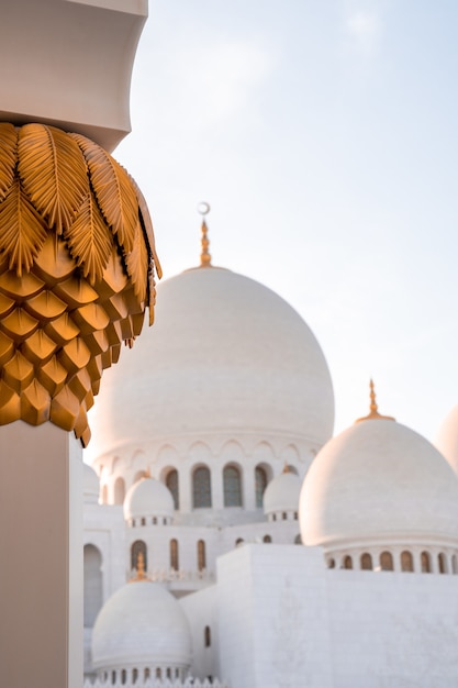 Beautiful shot of Sheikh Zayed Grand Mosque in Abu Dhabi at daytime