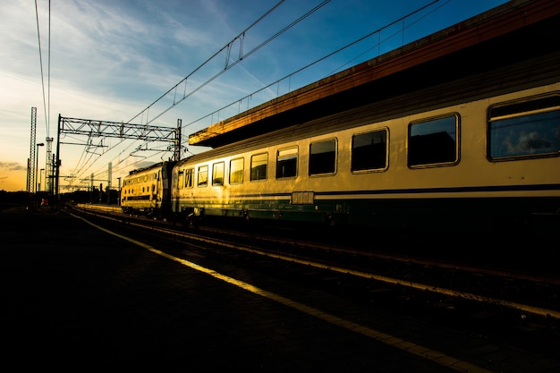 Free photo beautiful shot of a train in the motion at the railway station