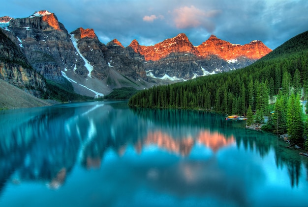 Free photo beautiful view of banff national park