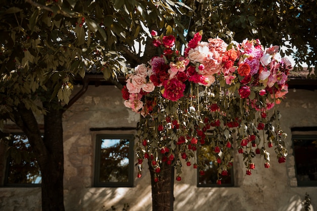 Beautiful wedding flowers outdoors