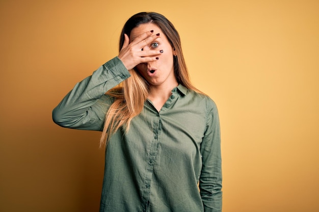 Beautiful woman doing gesture