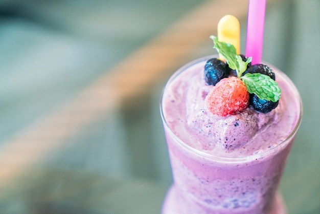 Berry smoothies