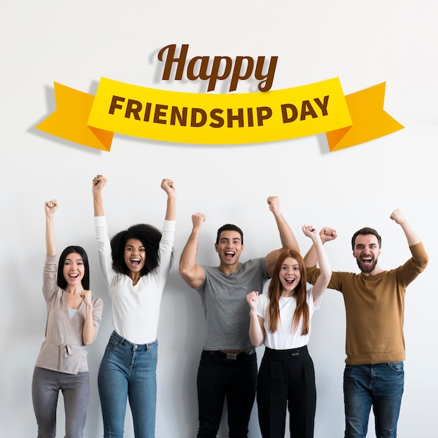 Free photo best friends celebrating friendship day