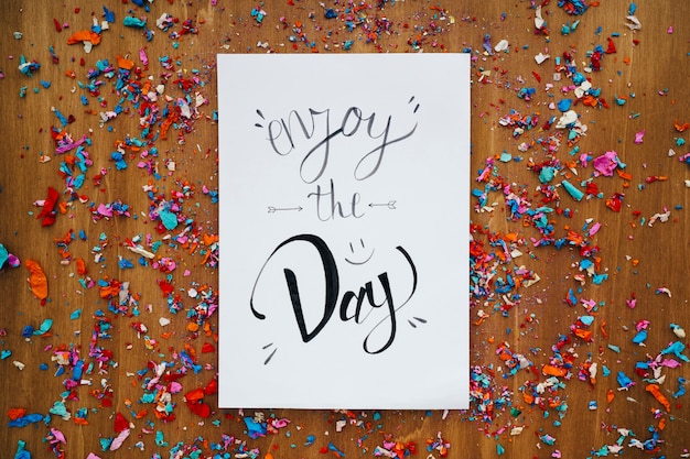 Free Photo birthday concept with paper and confetti