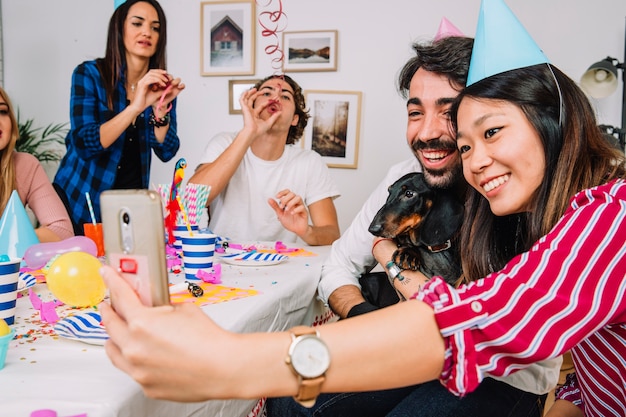 Free photo birthday party concept with dog