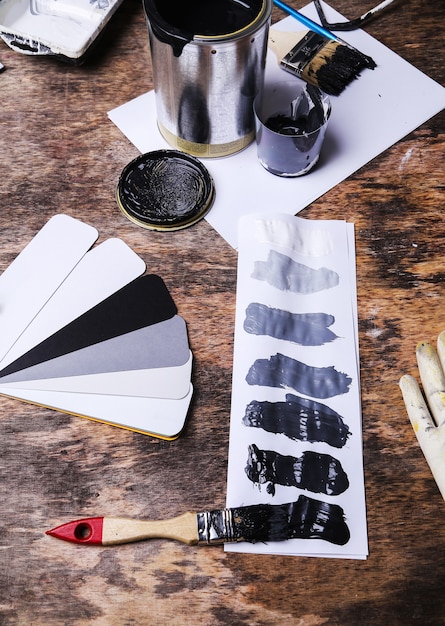 Free photo black paint on the table